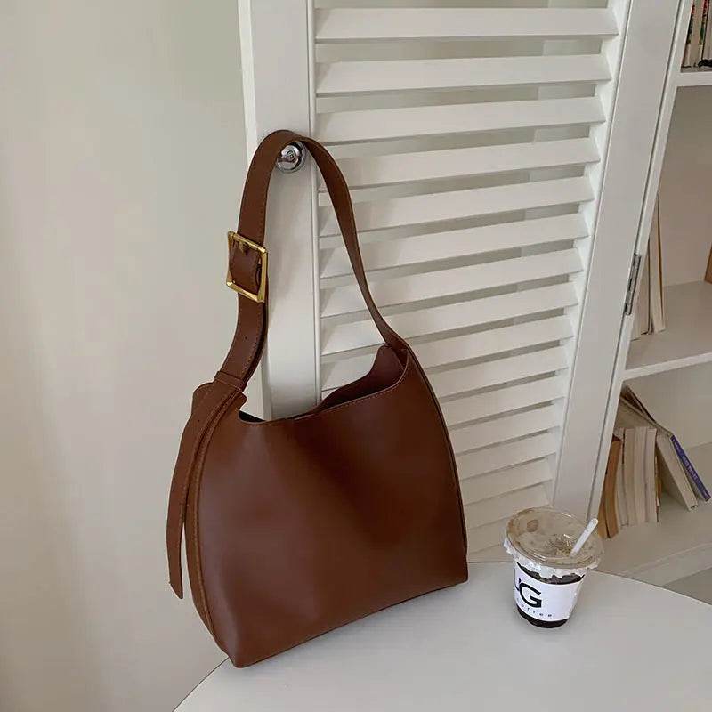 Shoulder Bag Solid Fashion Handbag Crossbody Bag Women's Minimalist PU Leather Bag - ProTrendyz