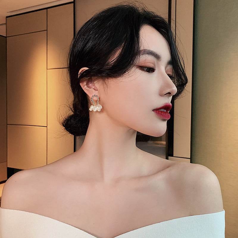 Female Baroque Pearl Earrings - ProTrendyz
