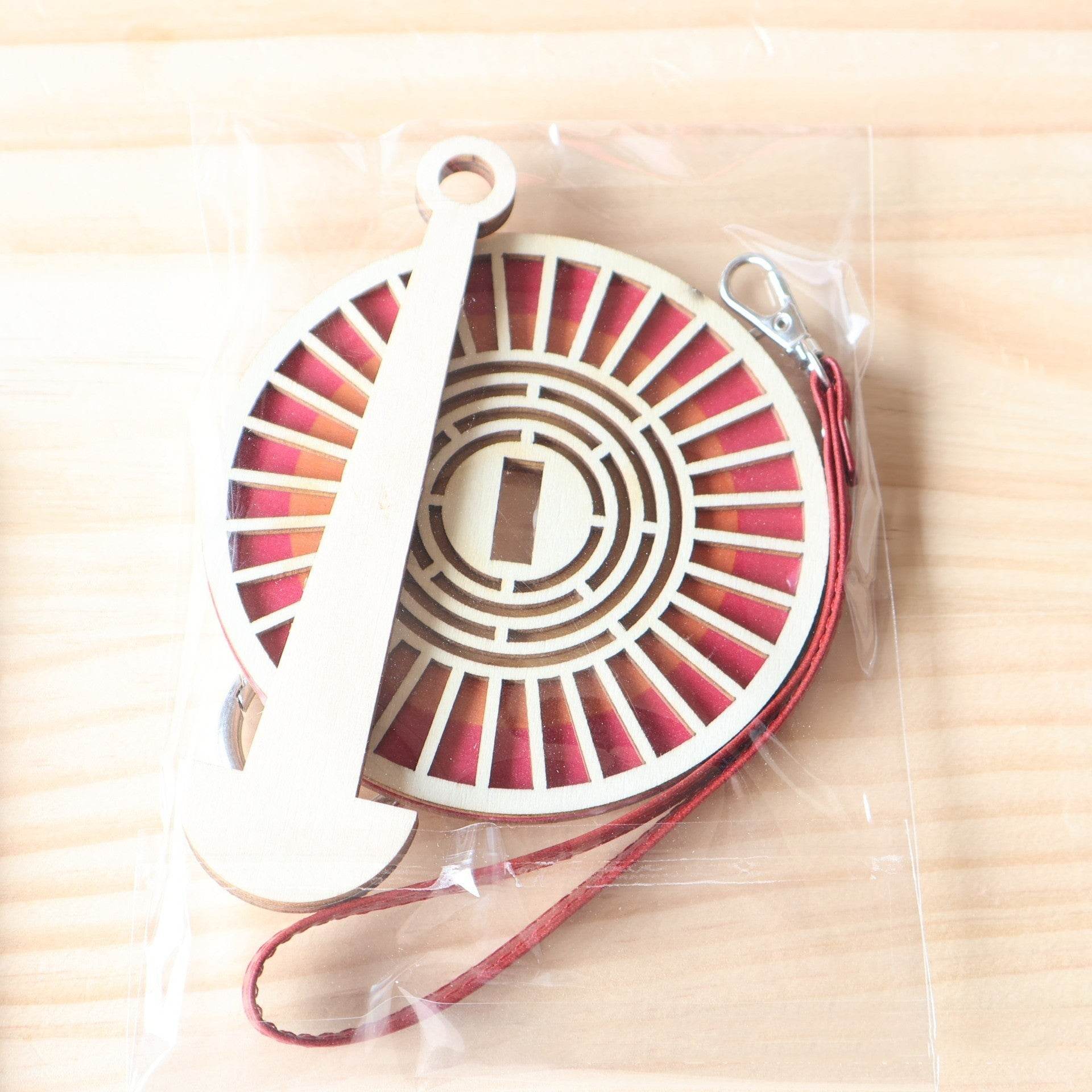 Portable Wrist Yarn Rack Wooden Craftwork - ProTrendyz