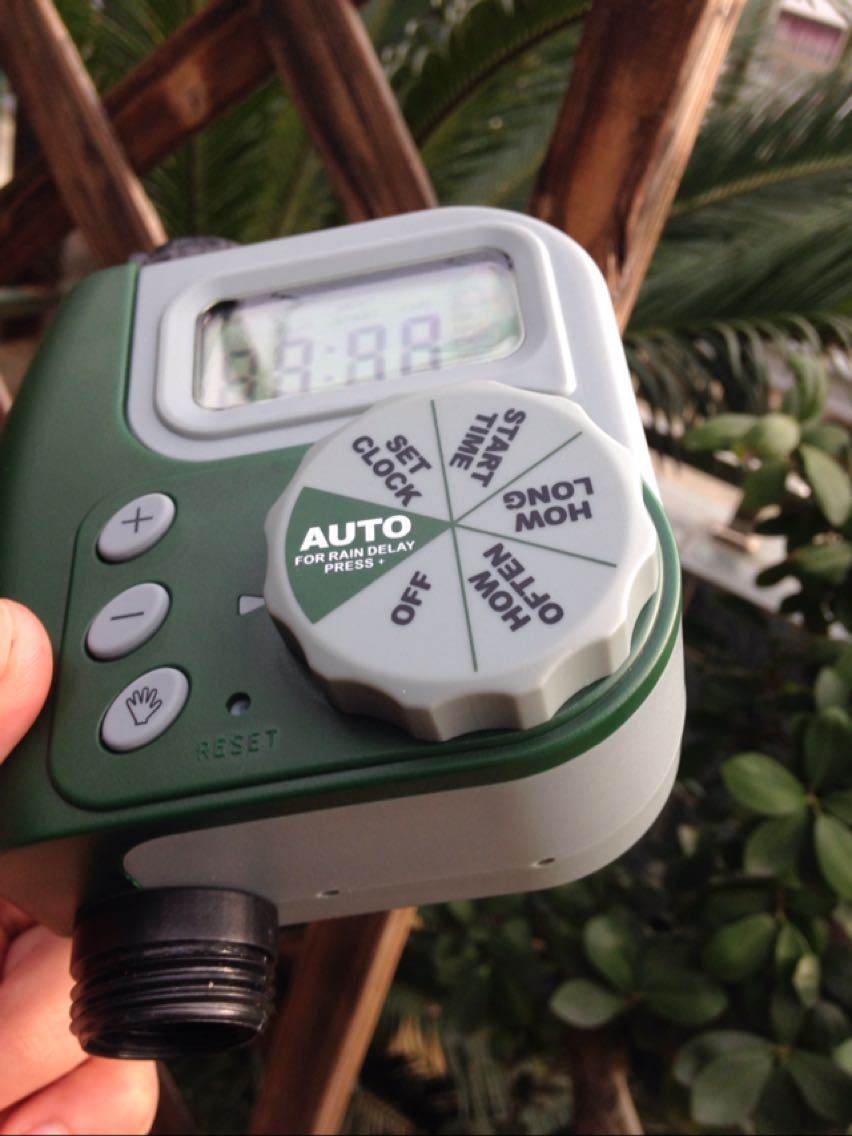 Garden irrigation controller - ProTrendyz