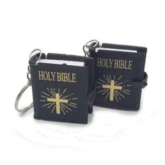 Mini English HOLY BIBLE Key Chains Real Paper Readable Bible Christian Keyrings Car Key Chains Bag Ornaments Religious Jewelry - ProTrendyz
