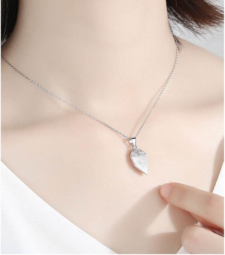 Creative Magnet Necklace Love Heart Broken Men And Women - ProTrendyz