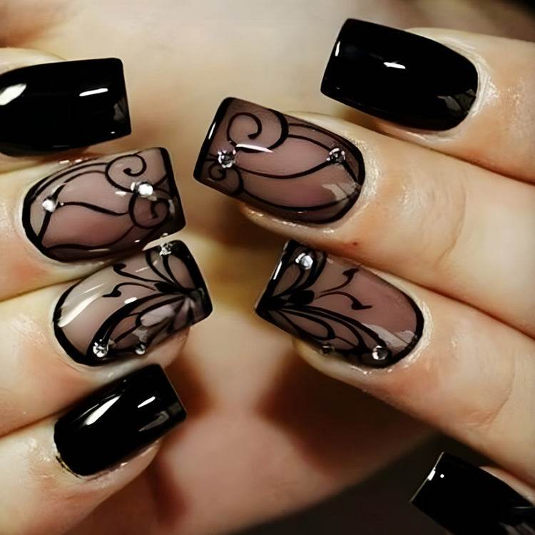 Dark Ins Style Black Vine Wearing Nails And Nails - ProTrendyz