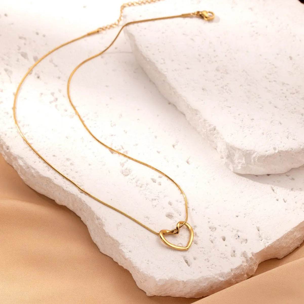 Fashion Jewelry Tainless Steel Twist Hollow Heart Pendant Necklace For Women Spicy Girls Simple Clavicle Chain Jewelry Gift - ProTrendyz