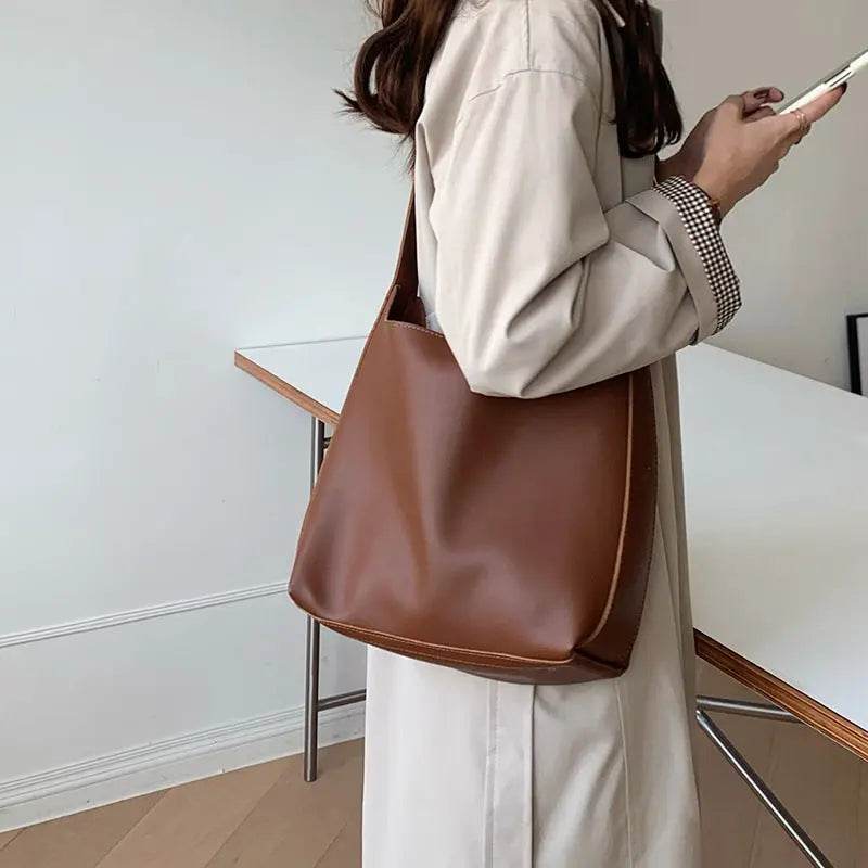 Shoulder Bag Solid Fashion Handbag Crossbody Bag Women's Minimalist PU Leather Bag - ProTrendyz