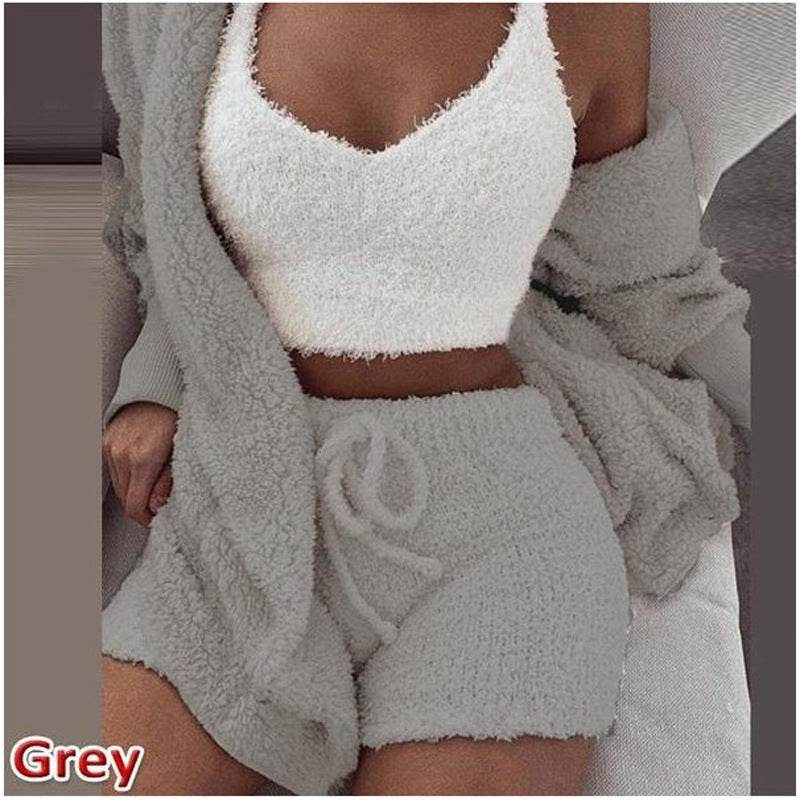 3 Pieces Of Fashionable Ladies Plush Home Clothes - ProTrendyz