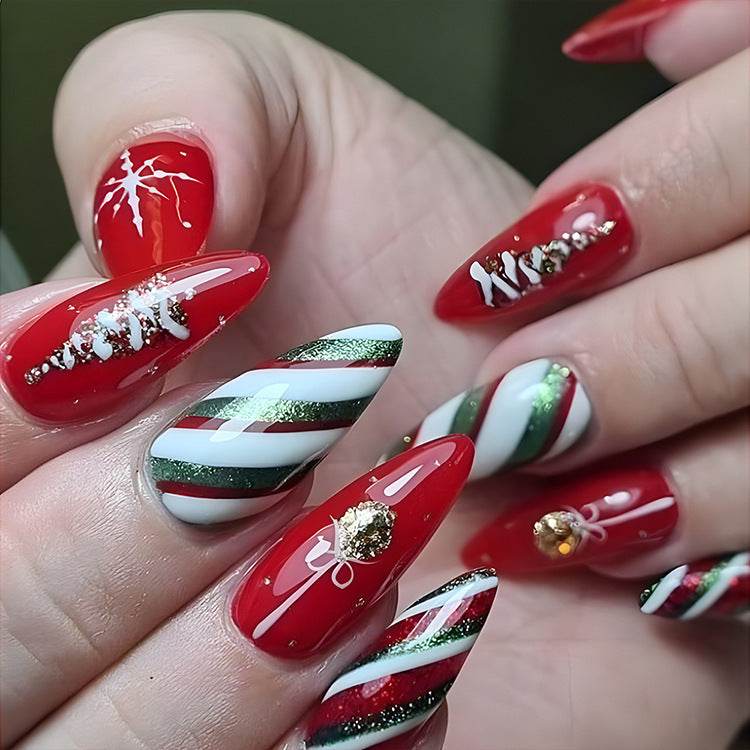 24pcs Christmas False Nails Hat Striped Snowflake Nail Art Stickers For Parties Dances Or Holiday Wear - ProTrendyz