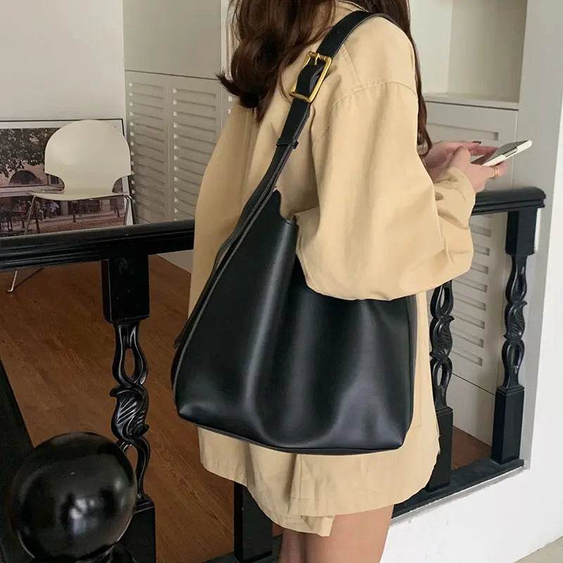 Shoulder Bag Solid Fashion Handbag Crossbody Bag Women's Minimalist PU Leather Bag - ProTrendyz
