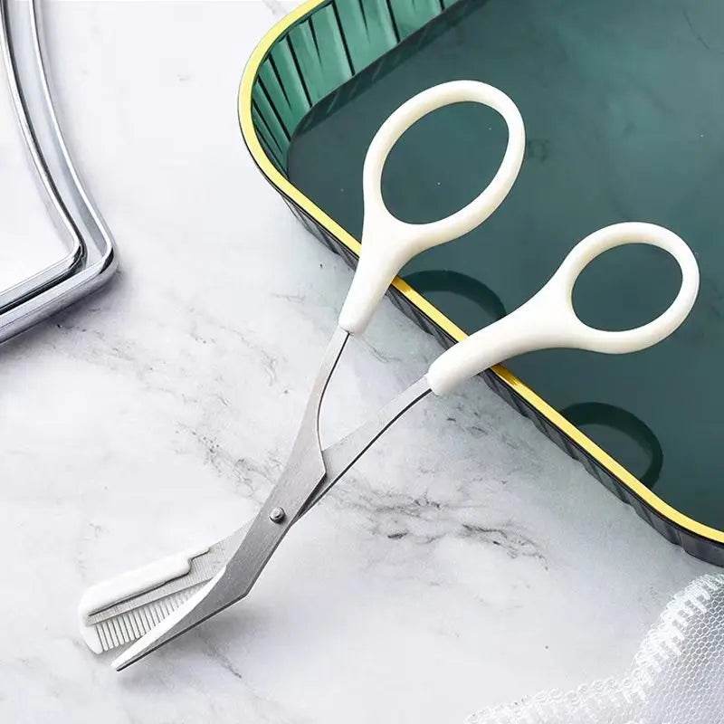 Eyebrow Trimming Knife With Comb Curved Moon Small Beauty Supplies Gadgets - ProTrendyz