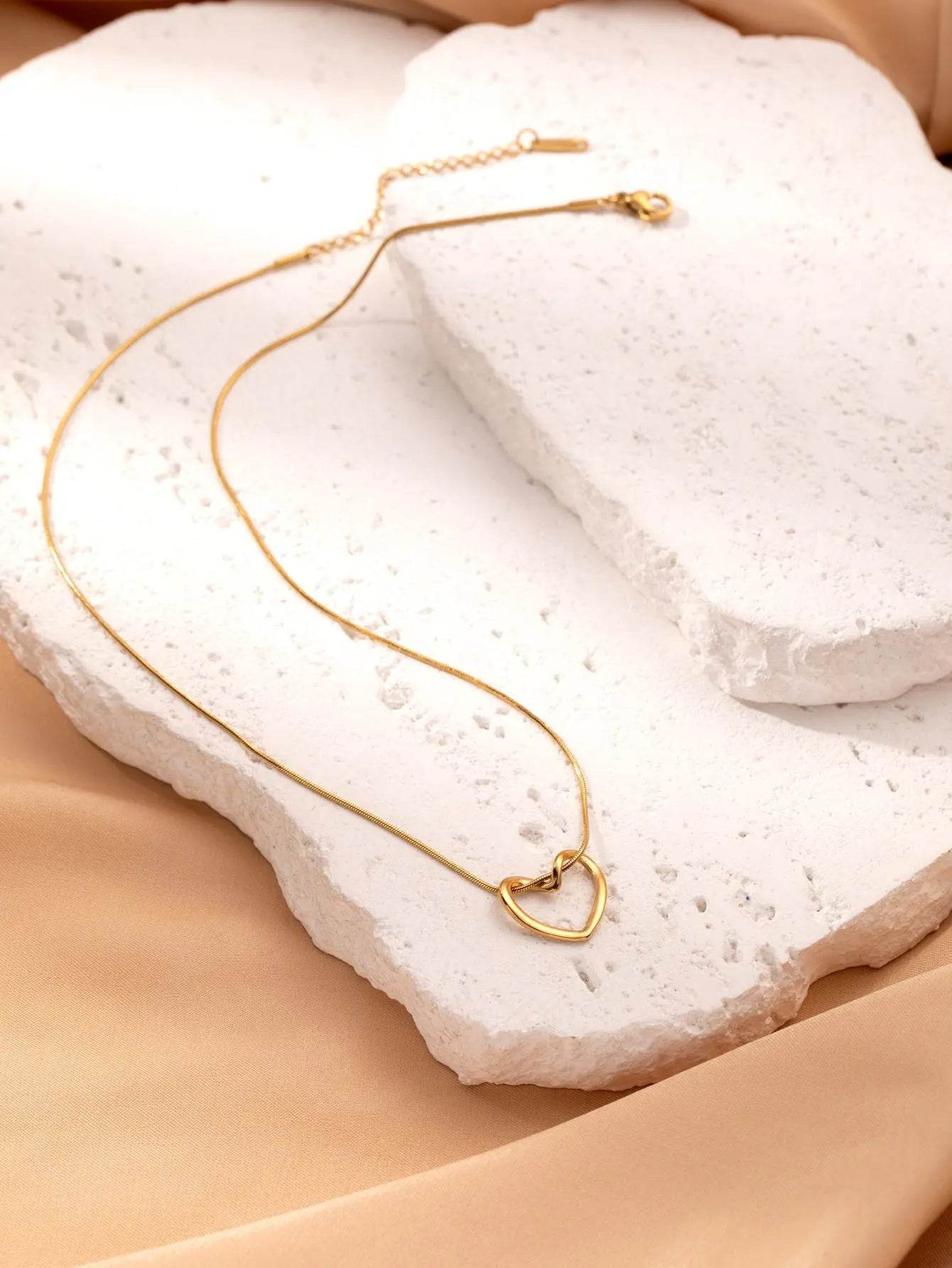 Fashion Jewelry Tainless Steel Twist Hollow Heart Pendant Necklace For Women Spicy Girls Simple Clavicle Chain Jewelry Gift - ProTrendyz