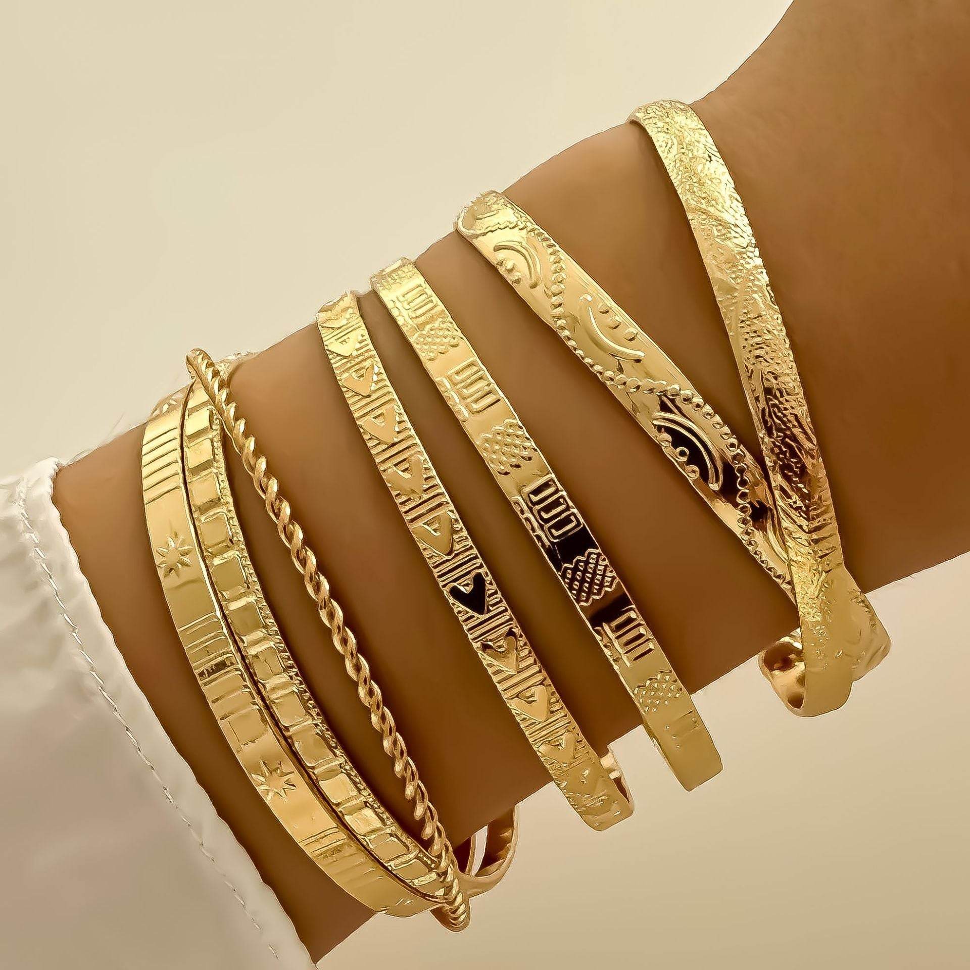 Creative Simple Temperament Lady Twisted Hip Hop Style Bracelet - ProTrendyz