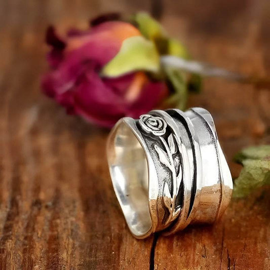 Luxury Vintage Flower-shaped Wide Face Ring - ProTrendyz