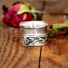 Luxury Vintage Flower-shaped Wide Face Ring - ProTrendyz