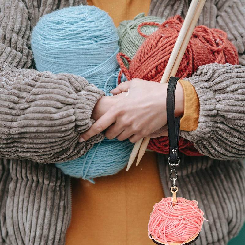 Portable Wrist Yarn Rack Wooden Craftwork - ProTrendyz
