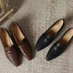2025 New Retro French Style Minimalist Elegant High-End Niche Shoes, Women's Pointed Toe Stiletto Low Heel Plus Size Single Shoes